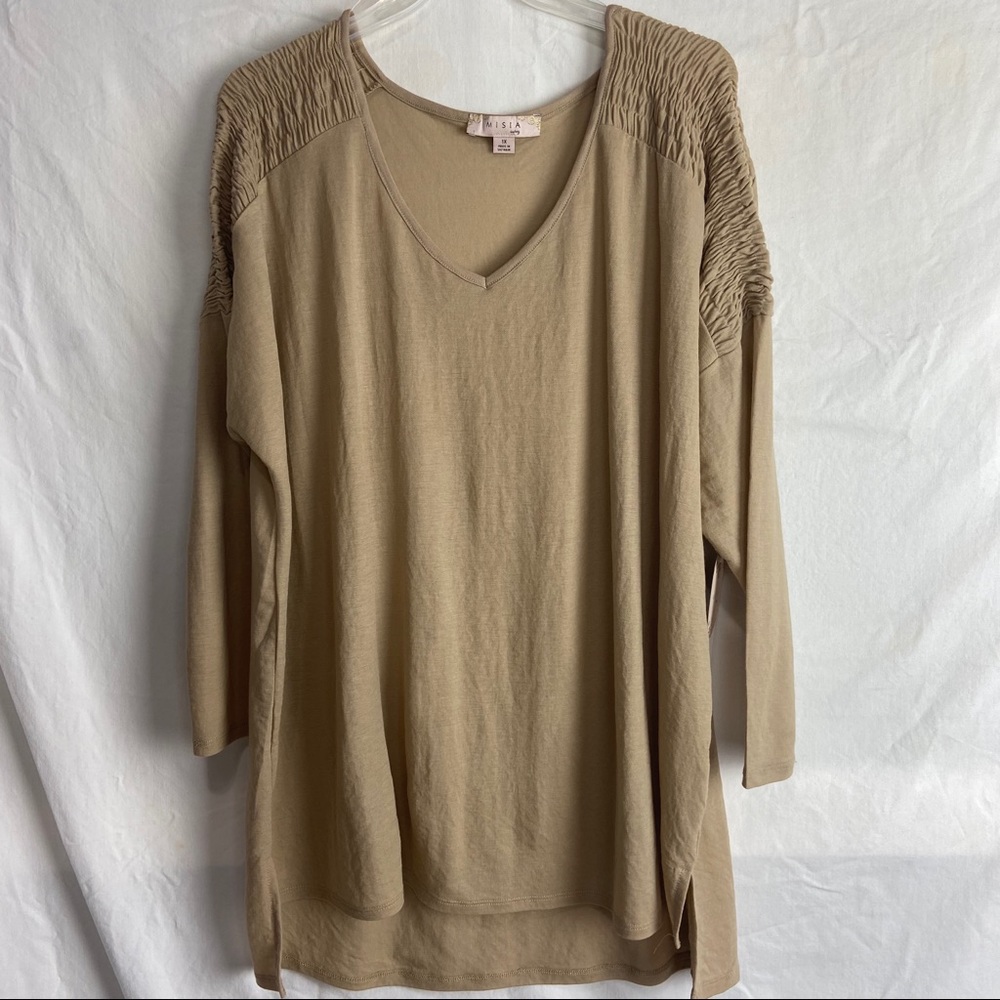 Misia Curvy NEW Tan V-Neck Tunic Size 1X